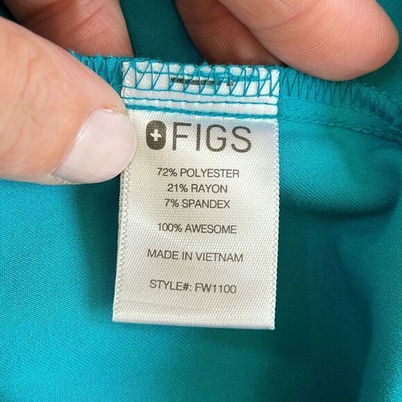 FIGS Casma Scrub Top - Picture 5 of 6